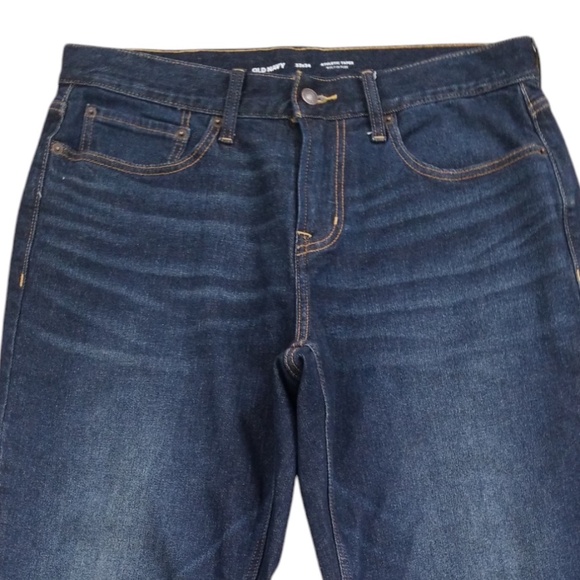 Old Navy Men’s Built in Flex Athletic Tapered Leg Jeans Size 33 NWOT - Picture 3 of 12